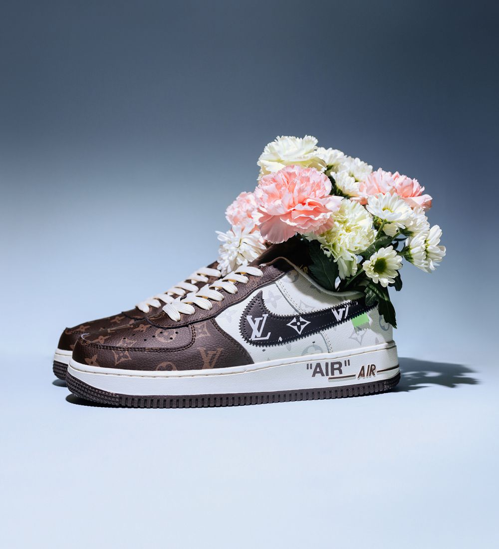 NIKE AIR FORCE 1 X LOUIS VUITTON